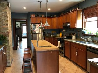 2523 N Maryland Ave, Milwaukee, WI 53211