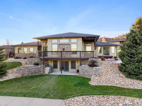 925 Woodland Dr, Spearfish, SD 57783