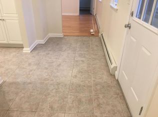 56 Mount Pleasant Ave, East Hanover, NJ 07936