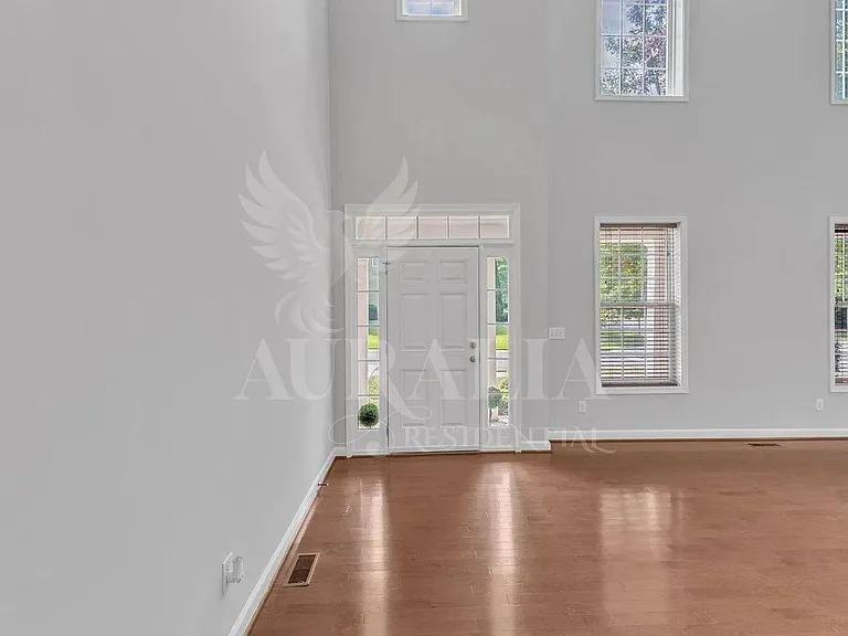 9301 Perini Ct — Photo 6