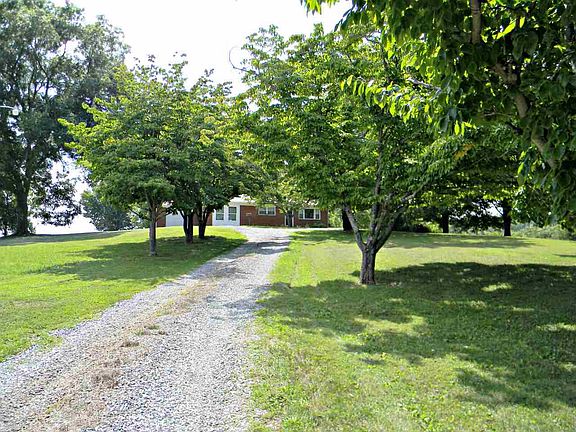 2nd image of 765 Highway 25 32