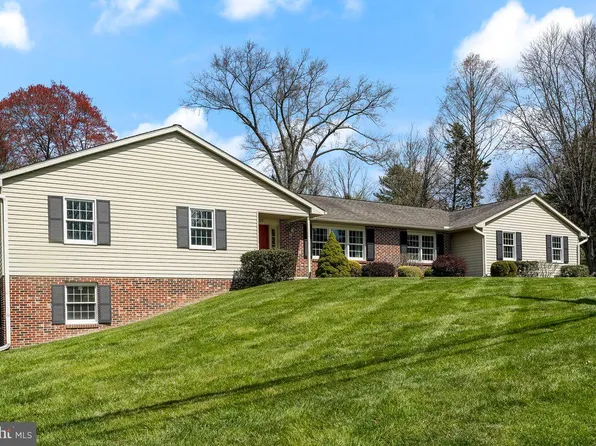 455 W Sickle St, Kennett Square, PA 19348