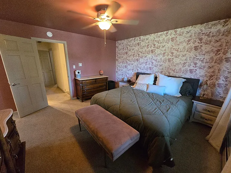 1541 Adriel Ct — Photo 16
