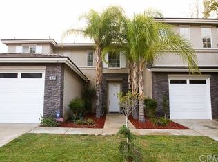 1027 Stanislaus Dr, Corona, CA 92881