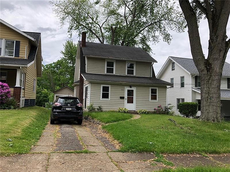 2nd image of 310 Norwood Ave