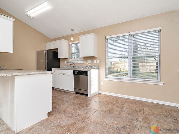 5th image of 5910 Port Harbor Dr