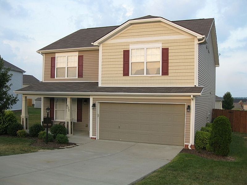 1st image of 602 Gosling Ct