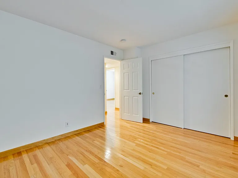 1084 Bluebird Ave — Photo 19