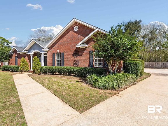 2nd image of 4030 Blakewood Dr