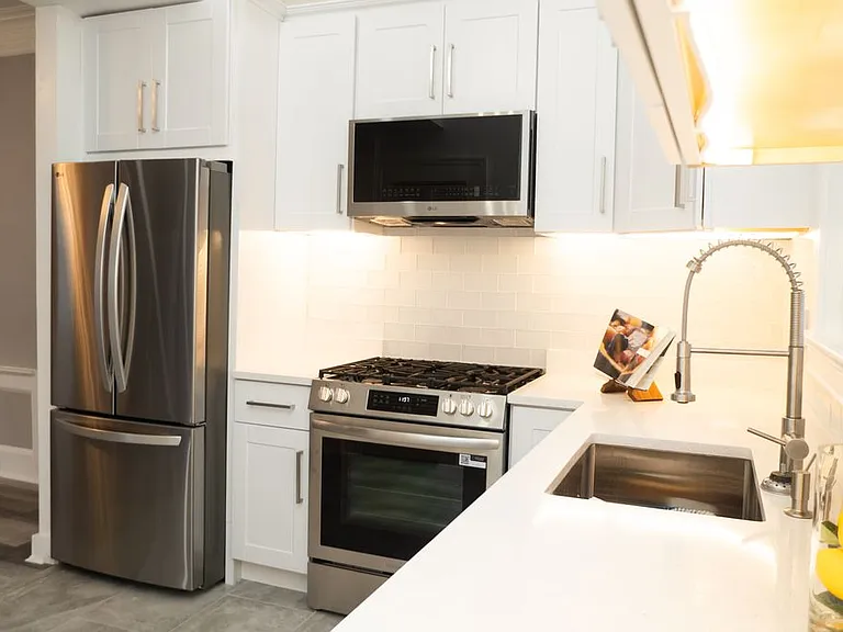 65 Poe Ave #2 — Photo 12
