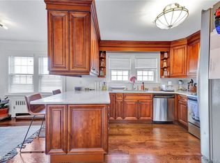 64 Plymouth Rd, Stamford, CT 06906