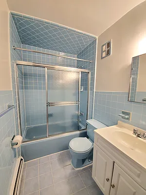 Rented by Astoria Realty | media 19