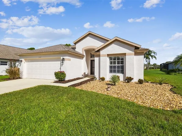 7605 Kinnow Ct, Land O Lakes, FL 34637