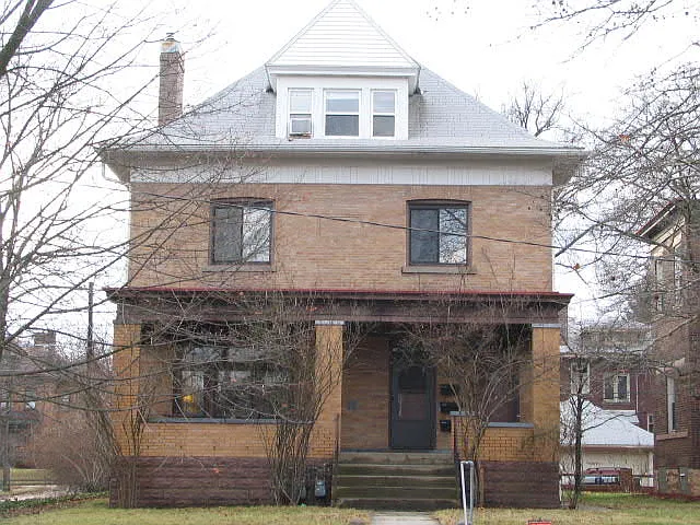 1128 Milton St #2 — Photo 4