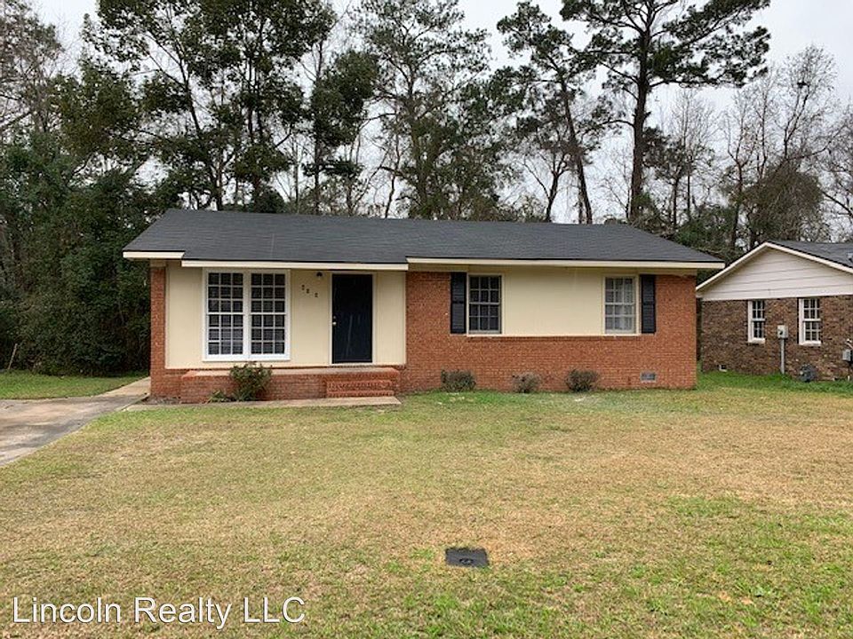 1st image of 608 Scott Dr