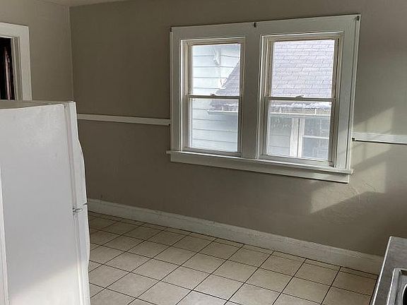 2nd image of 1817 Buhrer Ave #2