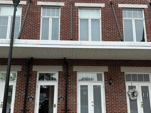 160 Market St, Kingston, TN 37763