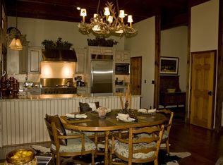 27551 W Shore Rd, Lake Arrowhead, CA 92352