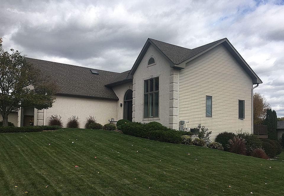 1st image of 601 Lady Slipper Ave NE