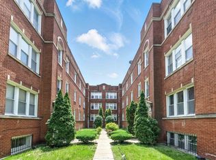1301 E 71st Pl APT 2S, Chicago, IL 60619