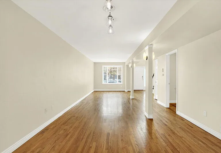 2143 S Grant St — Photo 14
