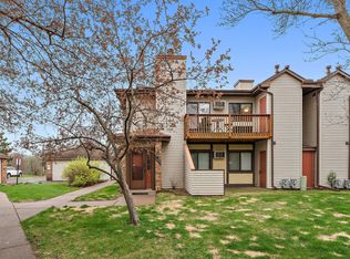 2071 Parkside Dr #30, Saint Paul, MN 55119