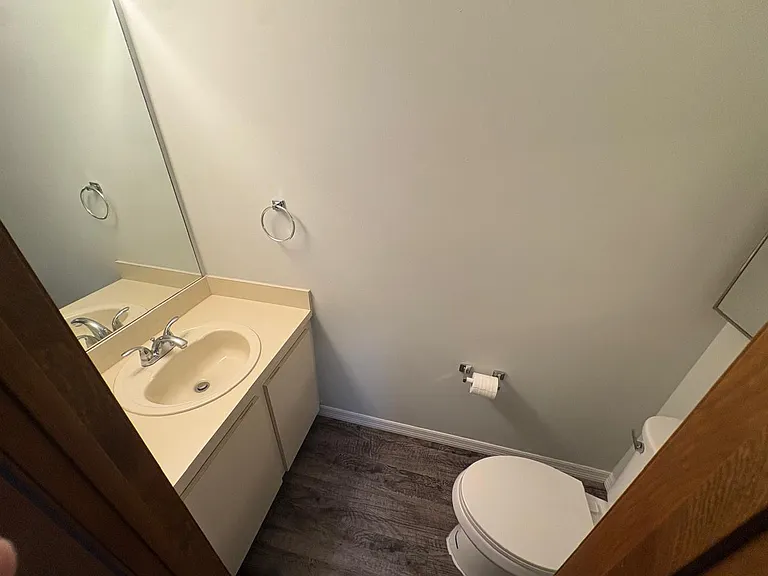1838 Foxhall Cir — Photo 16
