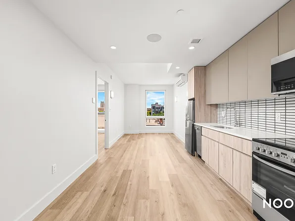 91 Bruckner Boulevard image 1 of 34