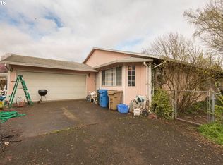 2420 SE Laurel Ln, Portland, OR