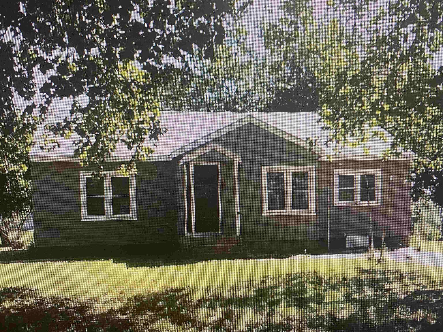 210 N Kiowa St, Attica, KS 67009 Zillow