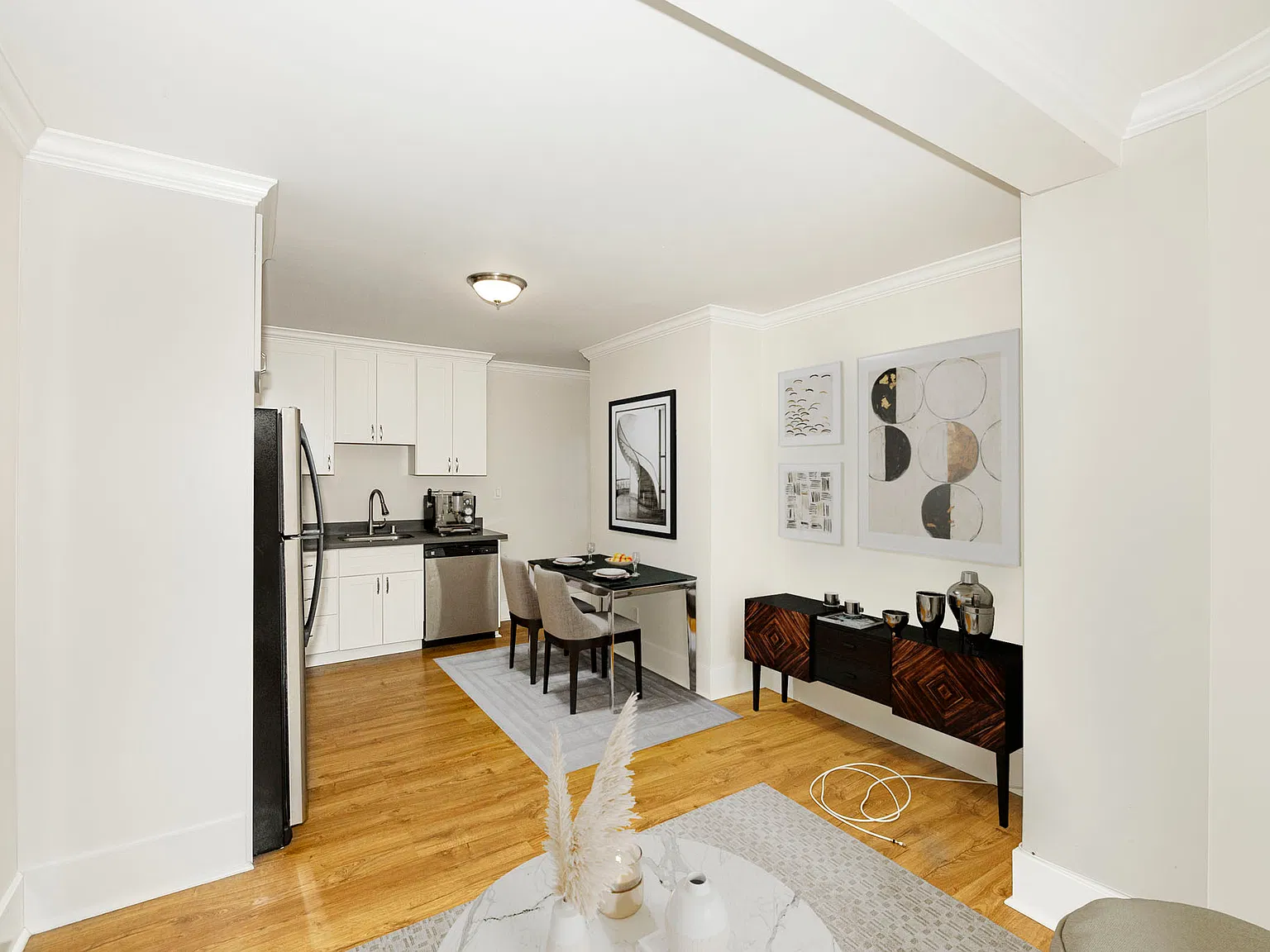 1720 Golden Gate Ave APT 1 - Main Image