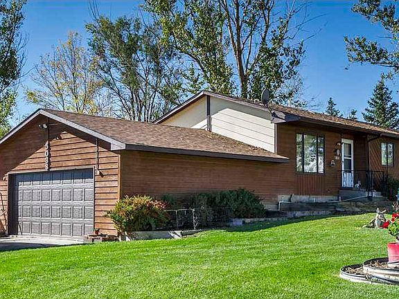 3rd image of 5038 Sweet William Ave