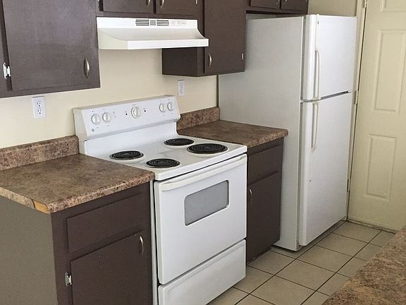 2nd image of 645 W Rio Salado Pkwy APT D102