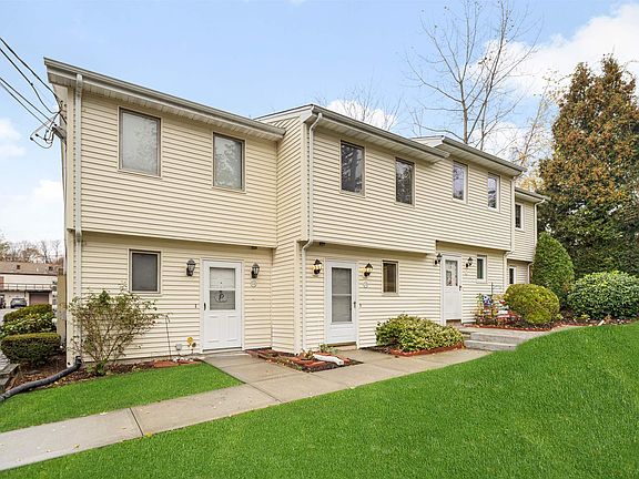 2nd image of 37 Dale Ave APT B