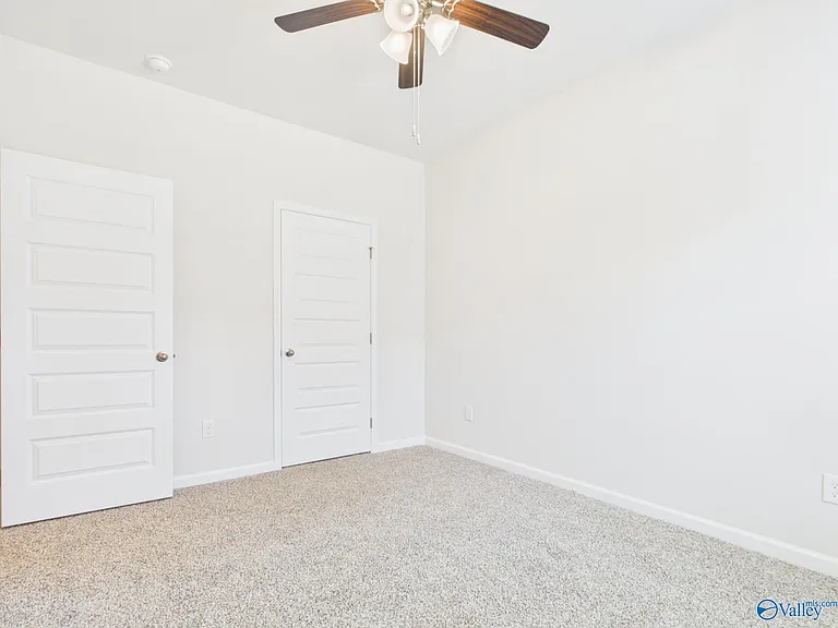 1325 Eidson St — Photo 26