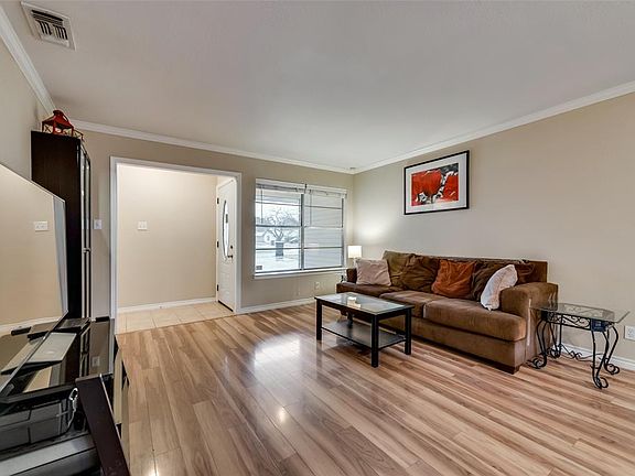 4th image of 2024 Palo Alto Dr