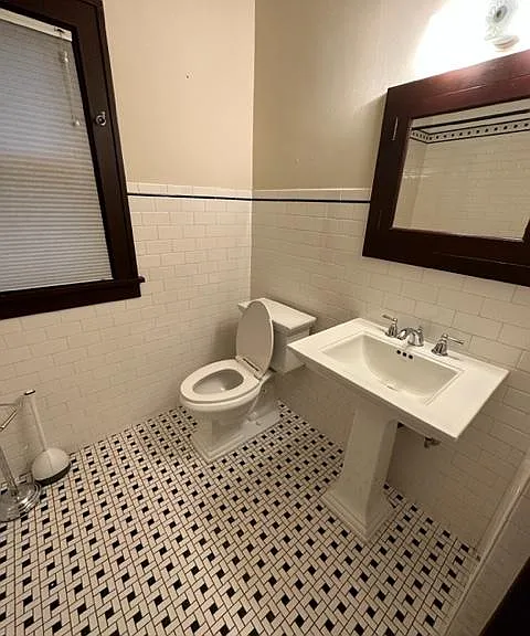 6234 NE Glisan St — Photo 13