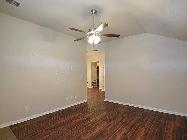 713 Olaf Dr, Temple — Photo 8