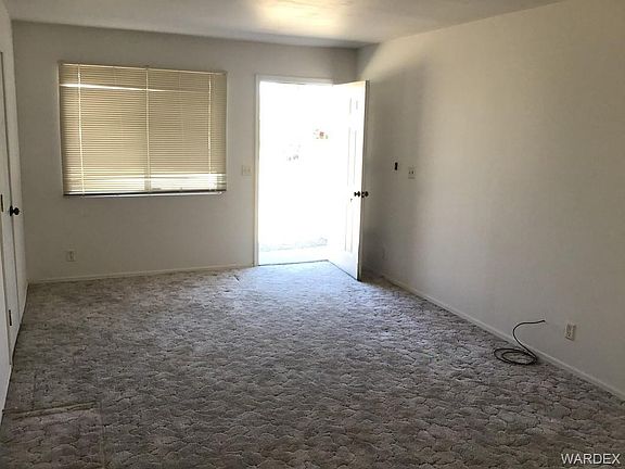 3rd image of 1621 River Gardens Dr