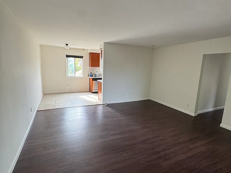5401 W Olympic Blvd #3 — Photo 9