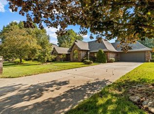 4921 S Glenhaven Ave, Springfield, MO 65804