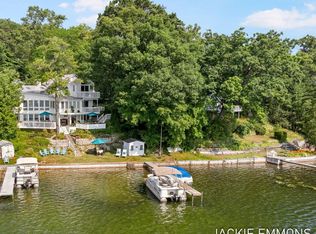 8658 Brower Lake Dr NE, Rockford, MI 49341