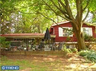 157 Henry Ave, Feasterville Trevose, PA 19053