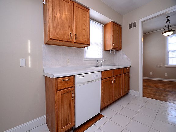 5th image of 5815 Lafayette Ave