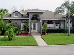 390 Sterling Dr, Winter Haven, FL 33884