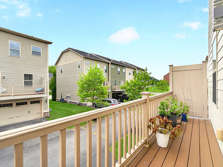 408 Fairmont Dr — Photo 38