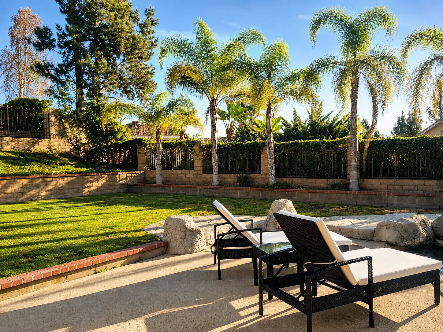 5 bed, 3.5 bath, 2314 sqft, $5,000 — Photo 3