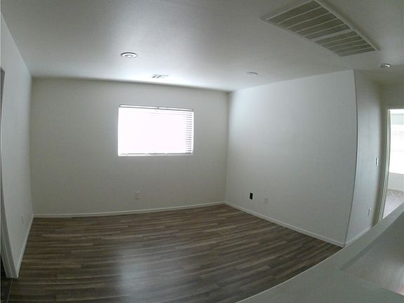 2nd image of 11987 Giles St