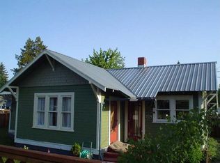 1314 B St, Hood River, OR 97031