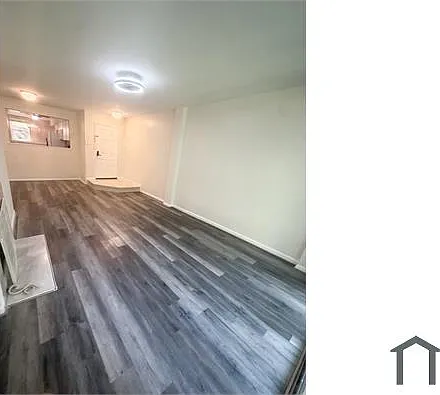 20313 Beaconfield Ter — Photo 4